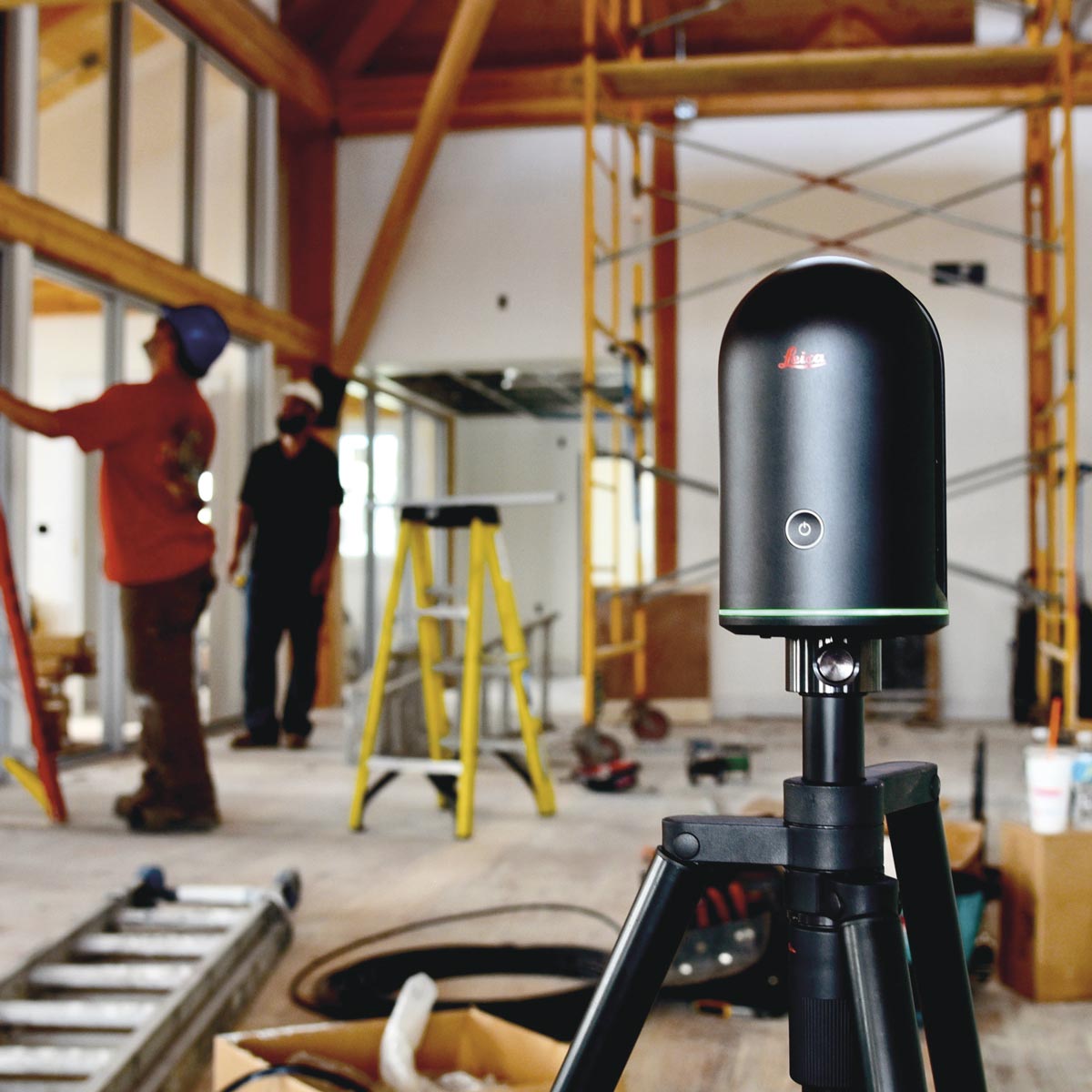 Der BLK360 G2 Laserscanner erfasst im Rohbau die 3D-Geometrie für den Innenausbau.