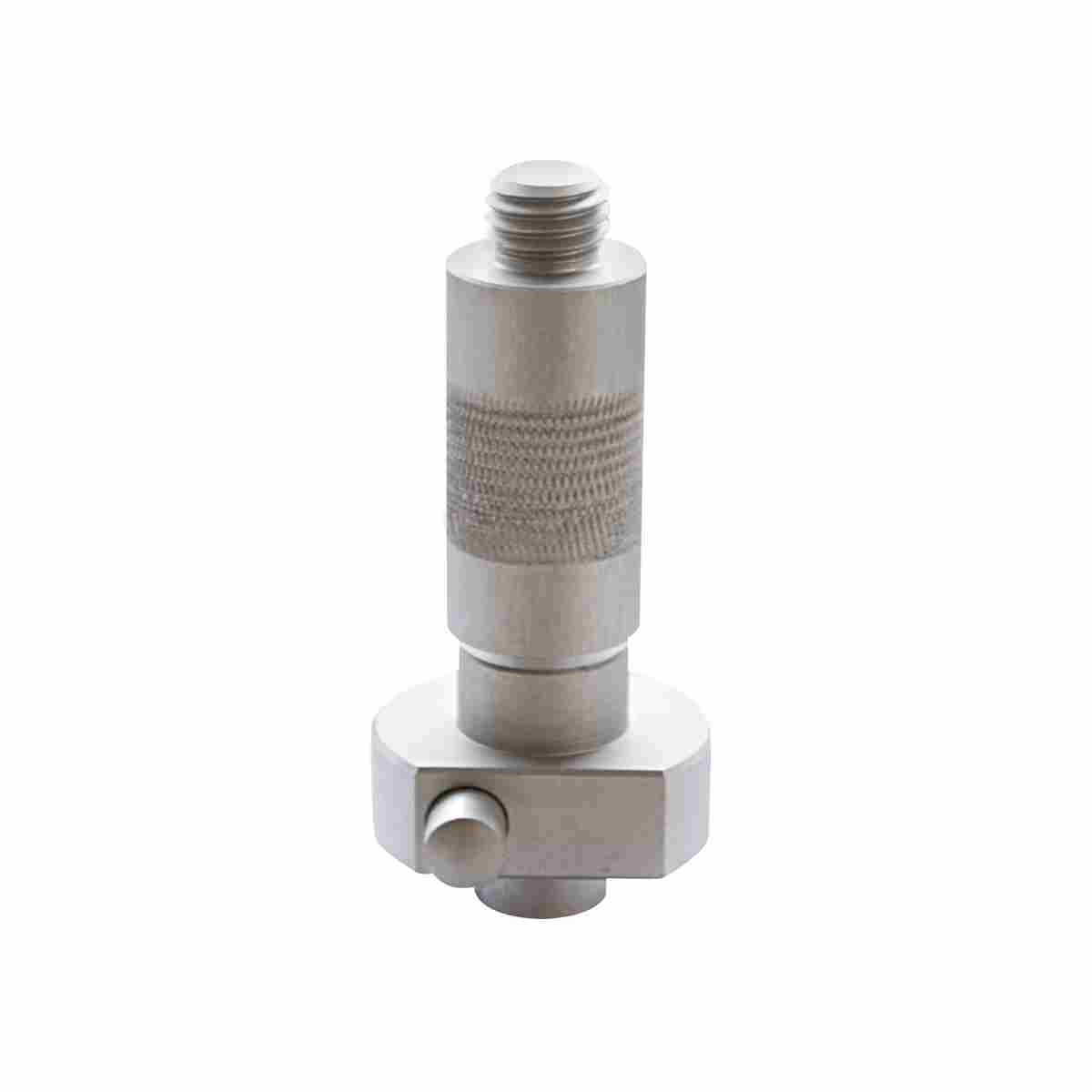 Silberner GPS-Adapter mit 5/8-Zoll-Gewinde, Rändelung und Leica-Schnellaufnahme.