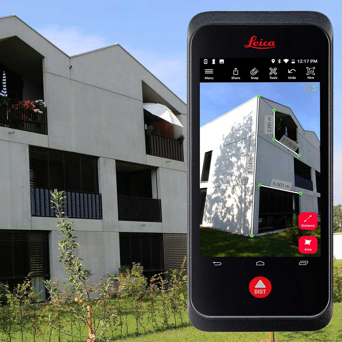 Anwendung des Leica BLK3D zur Messung und Erfassung einer Gebäudefassade direkt im Bild.