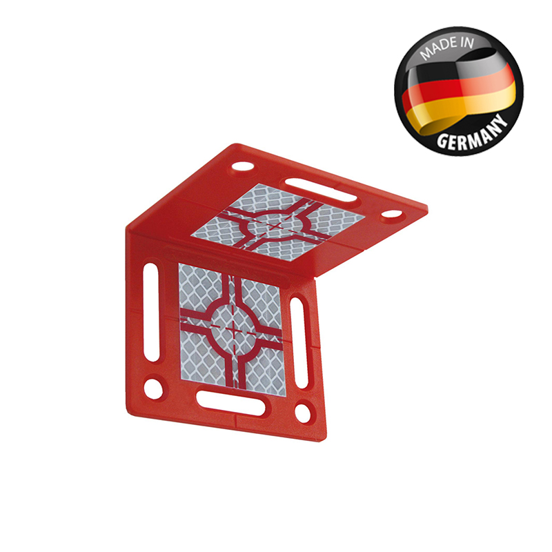 Rote Winkel-Vermessungsplakette RS90 von Rothbucher Systeme mit Reflexzielmarken auf beiden Schenkeln.